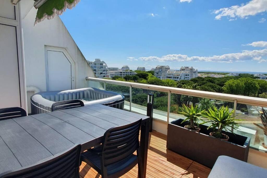 Appartement A La Grande Motte Exteriör bild